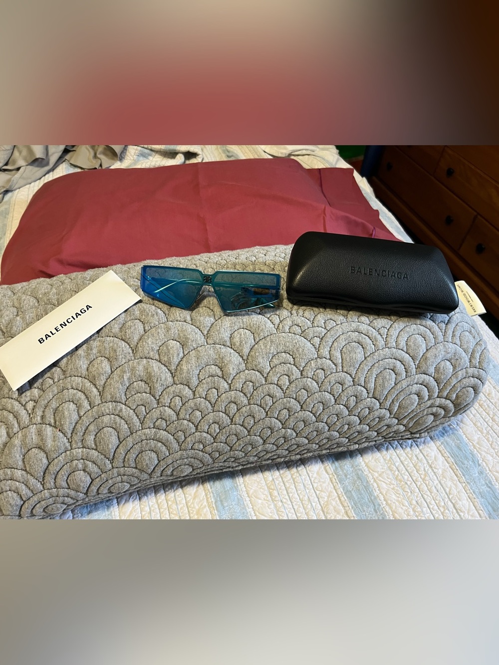 🌺 FOR TRADE WITH CLAIRE Balenciaga Women's Blue Shield Sunglasses with BB Logo - Picture 4 of 13